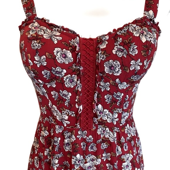 American Eagle Boho Cottagecore Red Floral Jumpsuit Flare Ruffle Leg Women Sz 4 - Picture 6 of 16